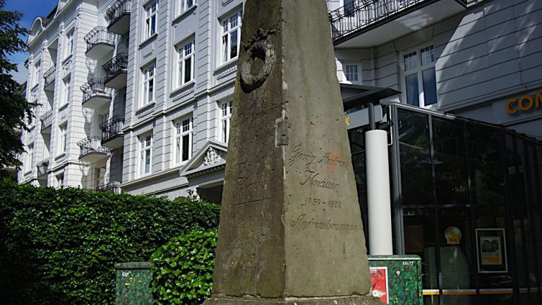 Knauer Denkmal in Eppendorf